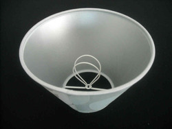 A013 - śred. 15cm - na żarówkę małą kulkę