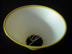 A530 - śred. 20 cm - na żarówkę małą kulkę