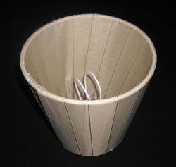 A072 - 12 cm średnica - na żarówkę świecową i małą kulkę