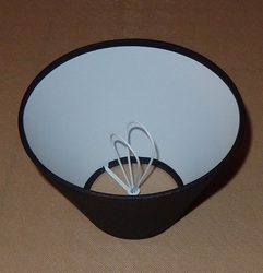 A055 - 15,5 cm średnica - na żarówkę świecową i małą kulkę 