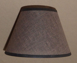 A408 - 15,5 cm średnica - na żarówkę świecową i małą kulkę 
