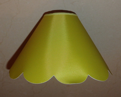 A801 - 19 cm średnica - na żarówkę małą kulkę