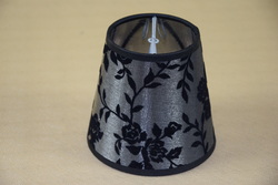 A016 - śred. 12 cm - na żarówkę świecową i małą kulkę