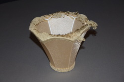 A158- śred. 15,5 cm - na żarówkę małą kulkę i świecową
