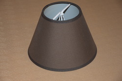 A647 - śred. 15,5 cm - na żarówkę małą kulkę i świecową